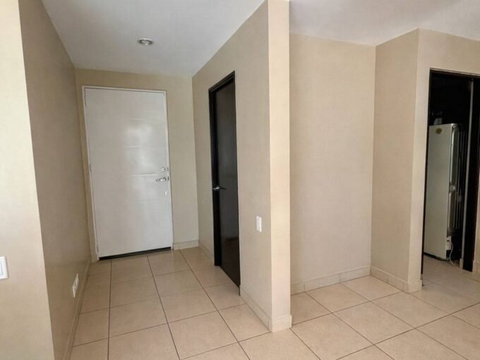 Casa en Alquiler, Condado Santa Rosa 2, Estilo C2