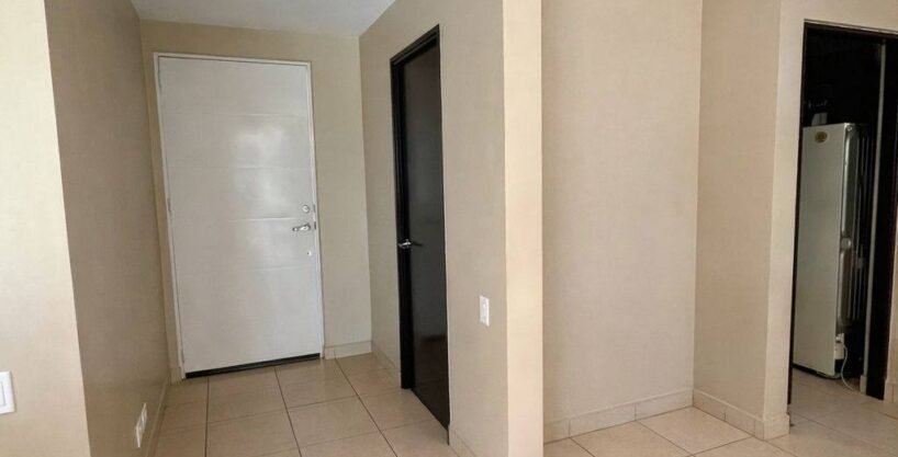 Casa en Alquiler, Condado Santa Rosa 2, Estilo C2